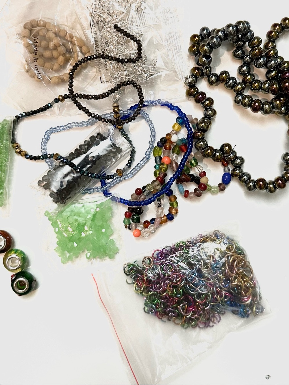 Assorted Multicolor Vintage Bead & Jewelry Making Kit - Arts & Crafts